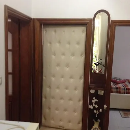Appartamento Xhoga's House *