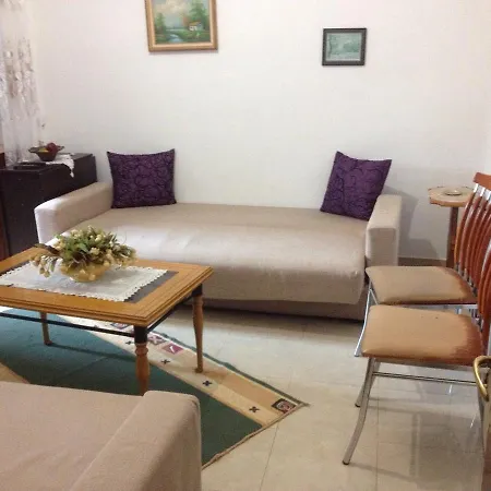 Appartamento Xhoga's House *